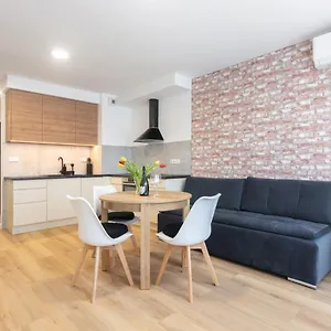 Apartament Przy Tauron Arenie Apartament